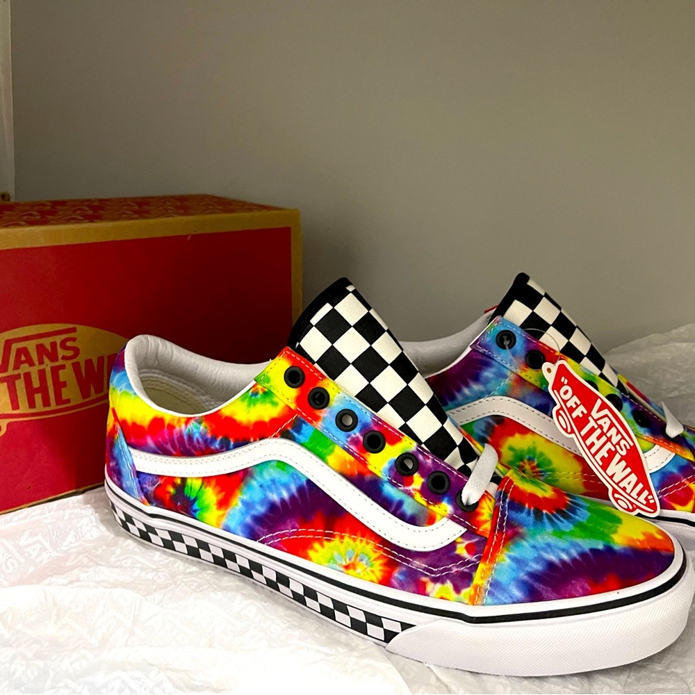 NWT VANS fully customized never worn